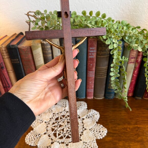 Vintage Bronze and Wood Crucifix - Picture 11 of 15